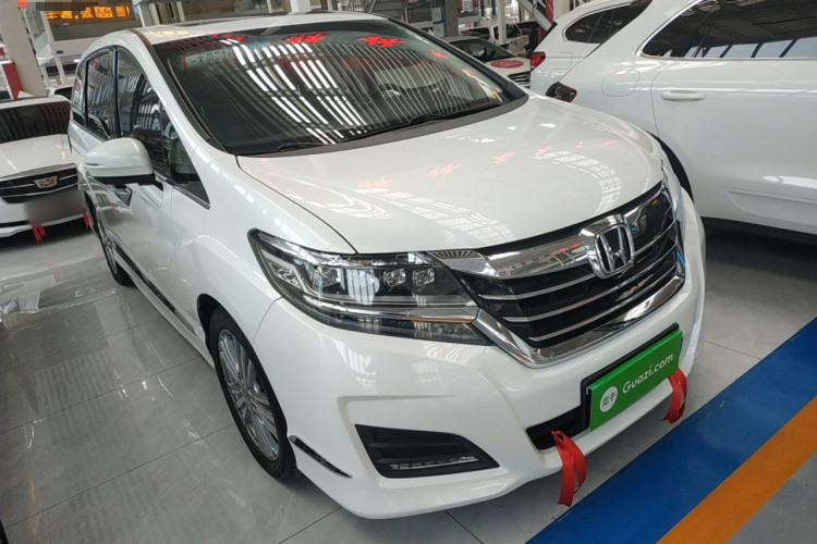 本田 艾力绅 2016款 2.4L 豪华版车身外观3