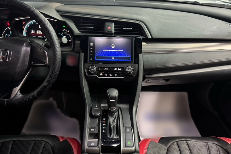 本田 思域 2021款 HATCHBACK 220TURBO CVT新锐控中控内饰7003