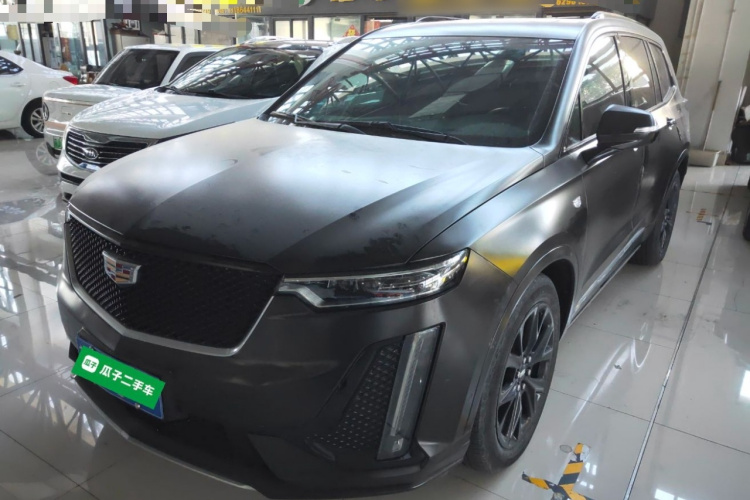 凯迪拉克XT6 2020款 28T 七座豪华运动型至享安全版车身外观1