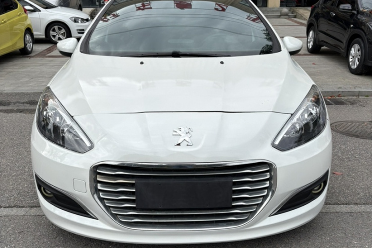 标致308 2014款 乐享版 经典 1.6L 自动风尚型车身外观6001