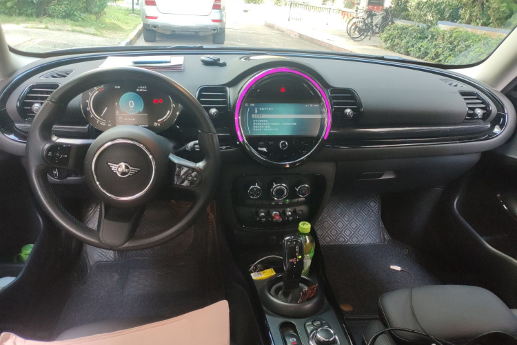 MINI Clubman 2023款 1.5T 白衬衫特别版中控内饰12