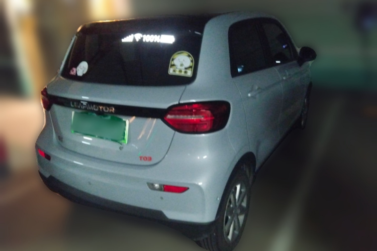 零跑汽车 零跑T03 2022款 星钻版车身外观7