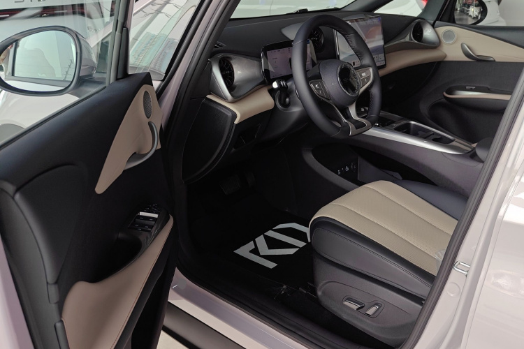 比亚迪 海豚 2025款 智驾版 420km 自由版中控内饰20