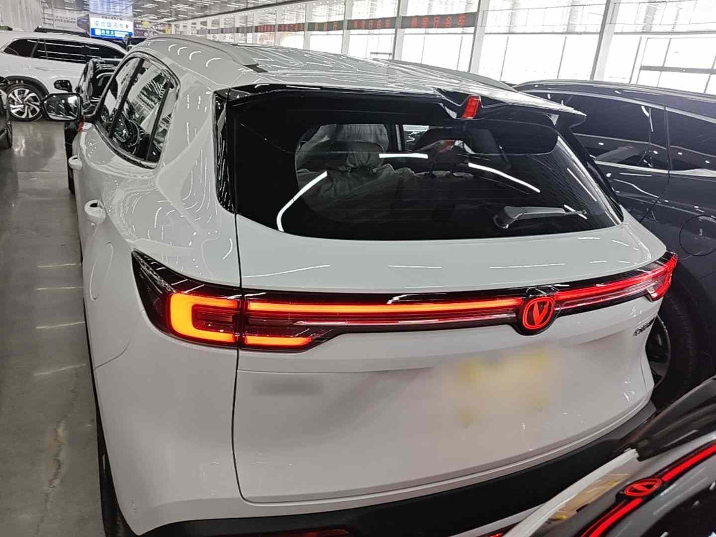 长安CS55PLUS PHEV 2026款 智慧新蓝鲸 125km 智越版(3)