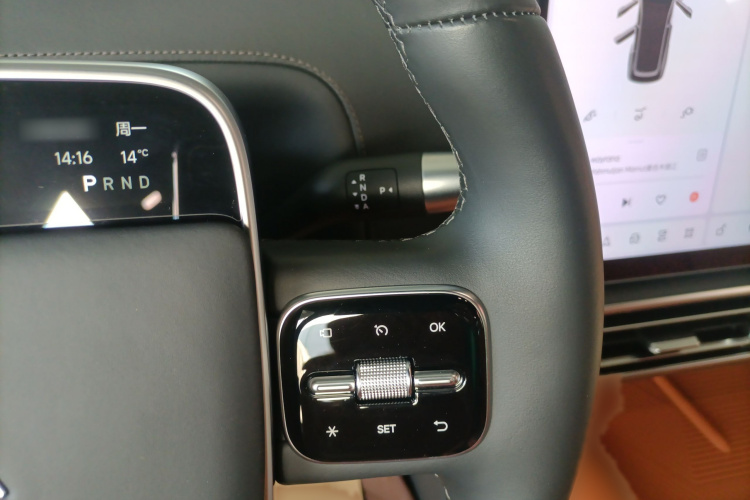 理想汽车 理想L8 2023款 Pro局部细节18