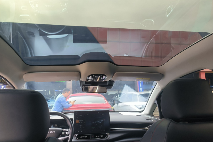 埃安 AION V 2021款 Plus 70 智领版 磷酸铁锂中控内饰22