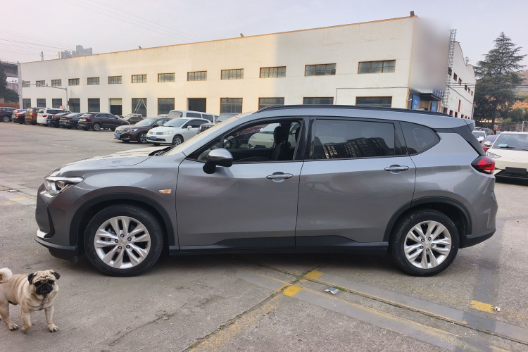 雪佛兰 沃兰多 2020款 轻混 530T 自动劲享版（5+2款）车身外观4