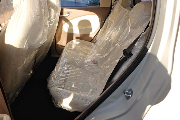 五菱汽车 宏光MINIEV 2025款 四门版 进阶款中控内饰7004