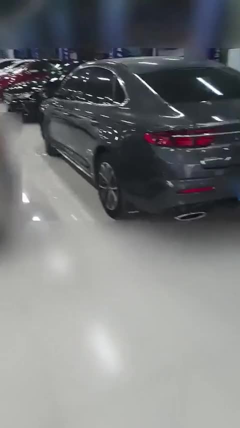 吉利汽车 帝豪 2022款 第4代 1.5L CVT精英型讲解2