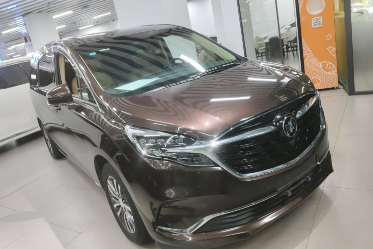 别克GL8 2021款 ES陆尊 653T 尊享型车身外观3