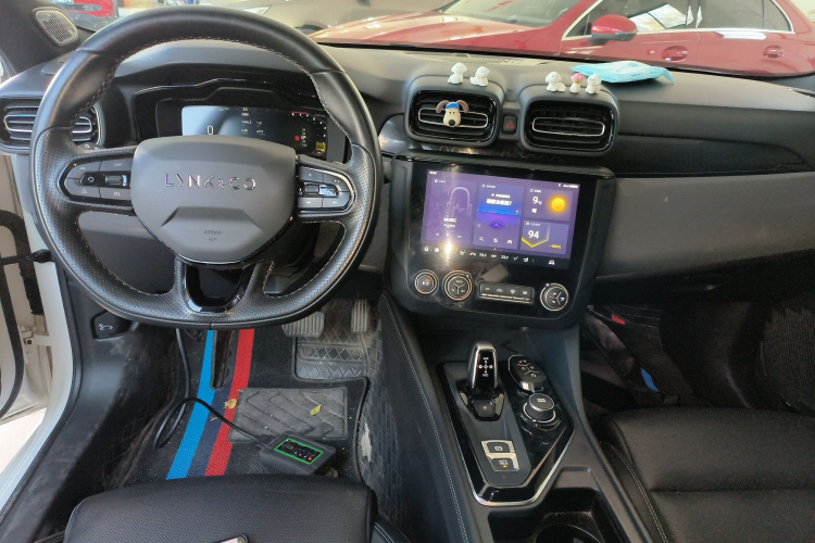 领克03 2022款 1.5TD DCT劲Pro中控内饰12