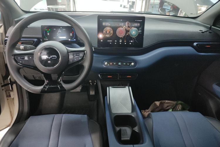 比亚迪 海鸥 2025款 305km 活力版中控内饰12