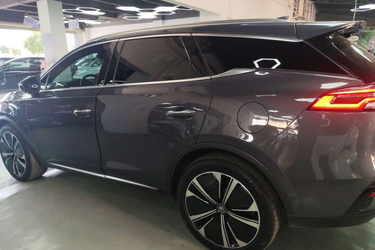 比亚迪 唐新能源 2022款 EV 635KM 四驱旗舰型车身外观6003