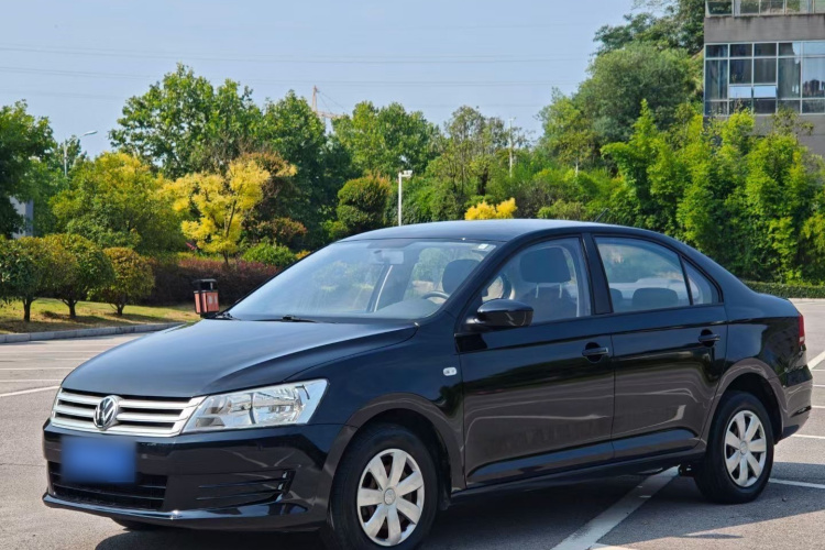 大众 桑塔纳 2015款 1.4L 手动风尚版车身外观1