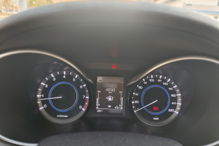 长安 逸动 2019款 高能版 1.6L GDI 自动先锋型 国VI局部细节14