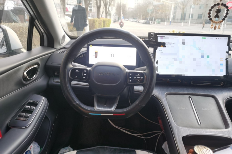 埃安 AION S MAX 2024款 80 星耀版 三元锂局部细节13