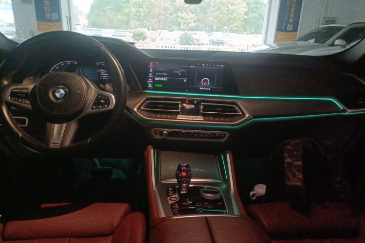 宝马X6 2022款 改款 xDrive30i M运动套装中控内饰12
