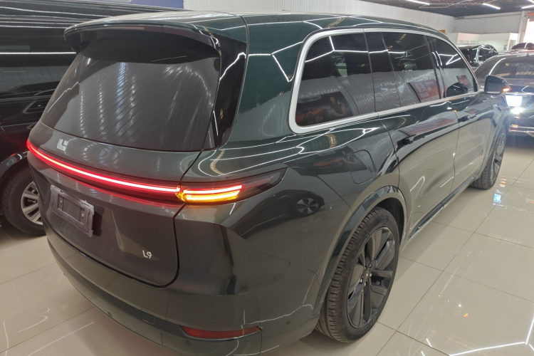 理想汽车 理想L9 2022款 Max车身外观7
