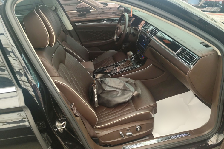 大众 辉昂 2021款 380TSI 尊贵版局部细节41