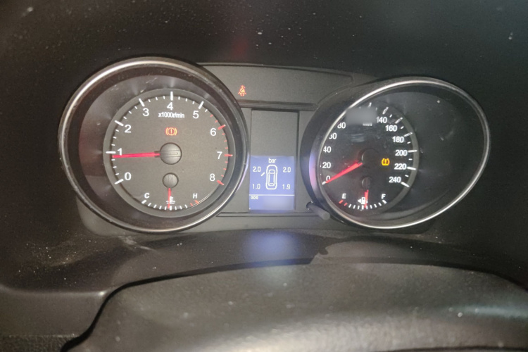 哈弗H6 2016款 升级版 1.5T 手动两驱精英型局部细节14