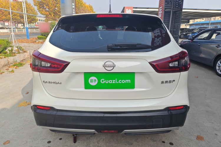 日产 逍客 2023款 经典 2.0L CVT XV舒适版车身外观6004