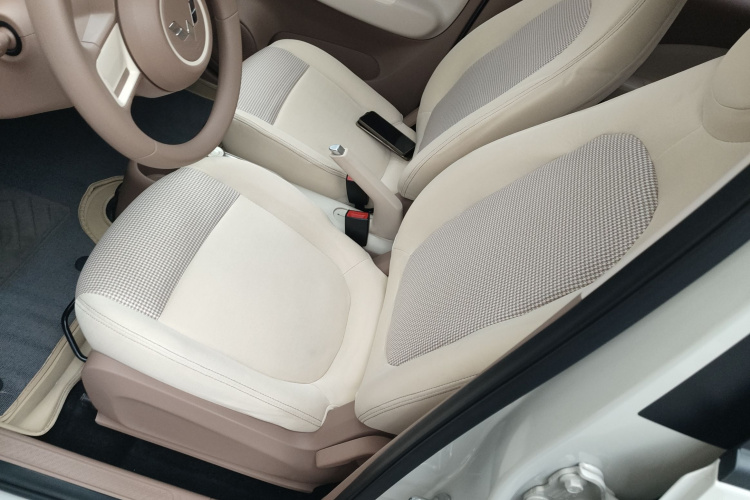 五菱汽车 宏光MINIEV 2025款 四门版 进阶款局部细节19