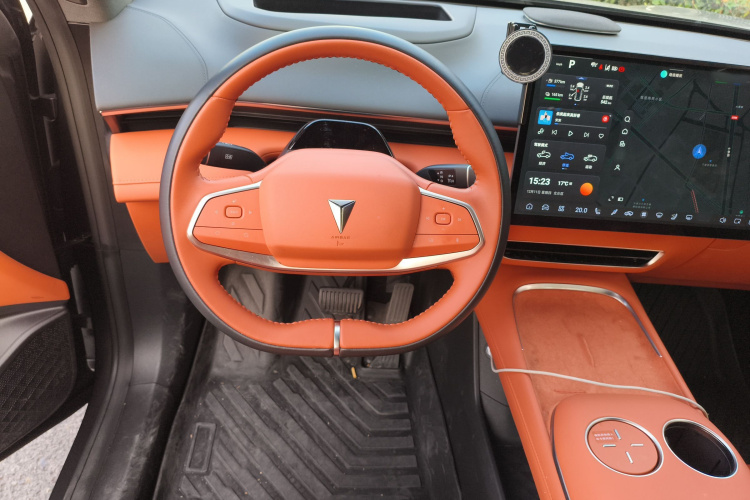 深蓝汽车 深蓝S07 2023款 200Max增程版中控内饰13