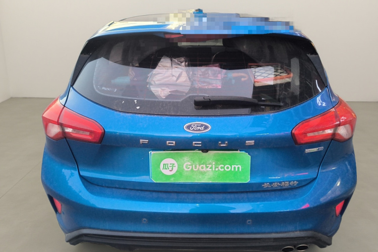 福特 福克斯 2021款 两厢 EcoBoost 180 自动锋潮型车身外观6