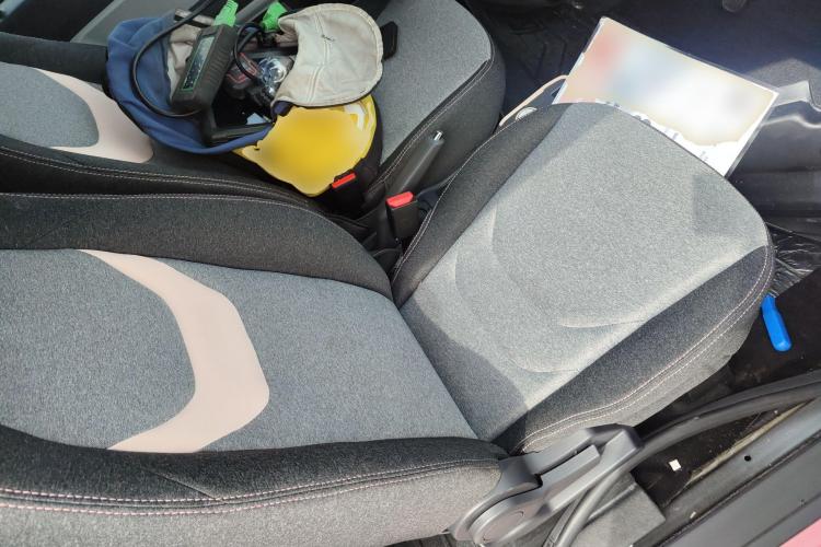 奇瑞新能源 QQ冰淇淋 2022款 120km 甜筒 磷酸铁锂局部细节41