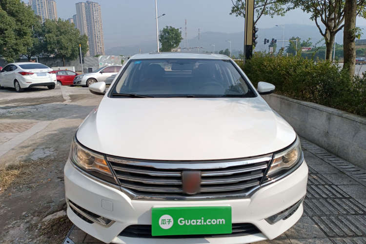 荣威i6 2017款 20T 自动旗舰版车身外观2