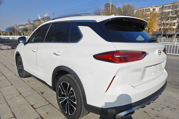 广汽传祺 传祺GS4 PLUS 2022款 270T 自动星辰版车身外观6006