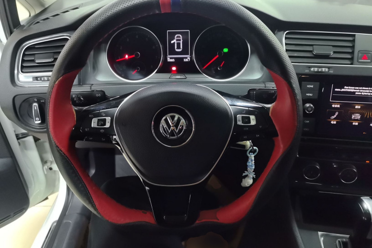 大众 高尔夫 2019款 1.6L 自动舒适型 国V中控内饰13