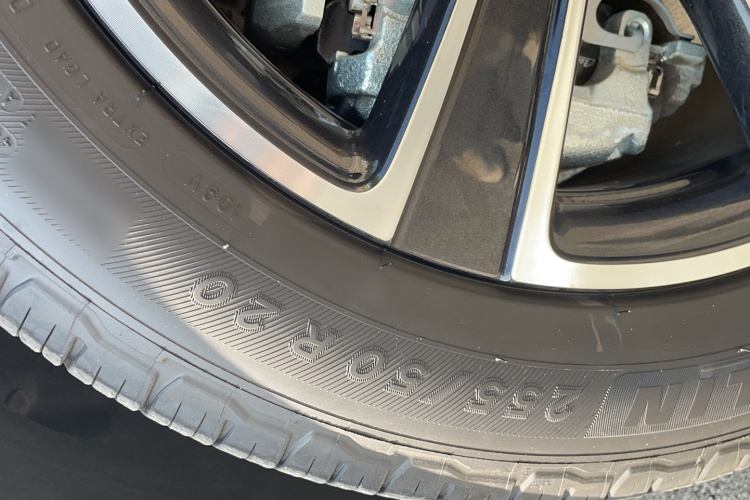 鸿蒙智行 问界M7 2024款 1.5T 智驾四驱Ultra版 5座局部细节9002