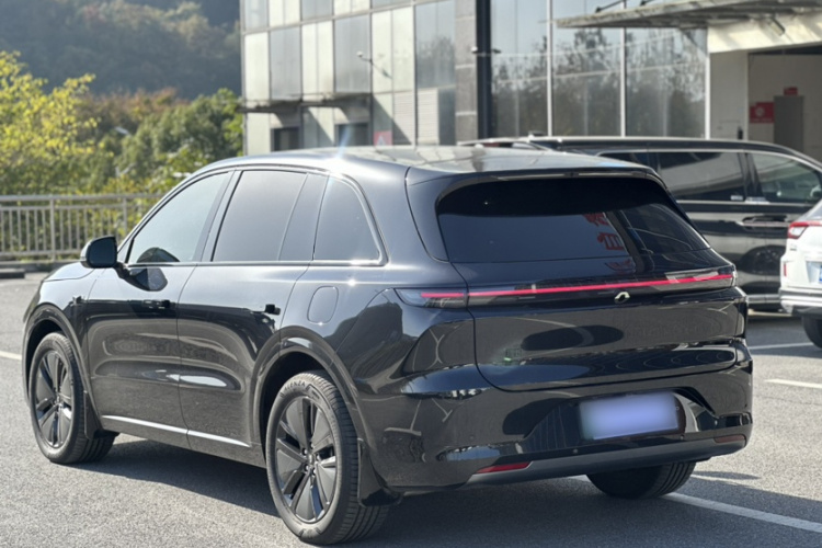 理想汽车 理想L6 2024款 Pro车身外观6005