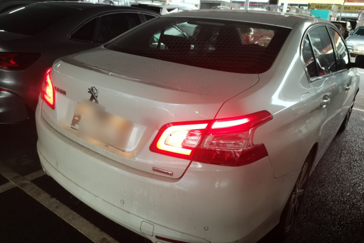 标致408 2018款 改款 350THP 自动豪华版车身外观6005