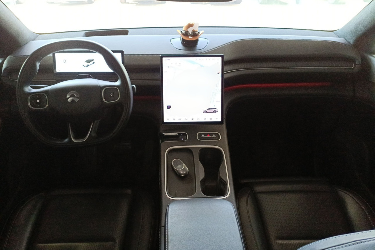 蔚来ES6 2023款 75kWh中控内饰12