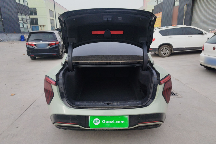 红旗EH7 2025款 600 智选版局部细节23