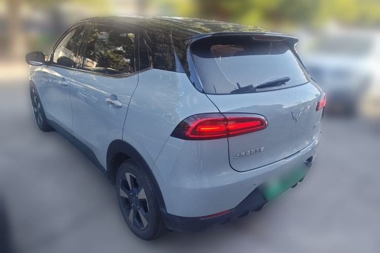 五菱汽车 五菱缤果PLUS 2024款 510km 旗舰版 四座版车身外观5