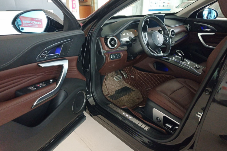 魏牌 VV7 2019款 升级款 2.0T 旗舰型 国VI中控内饰7003