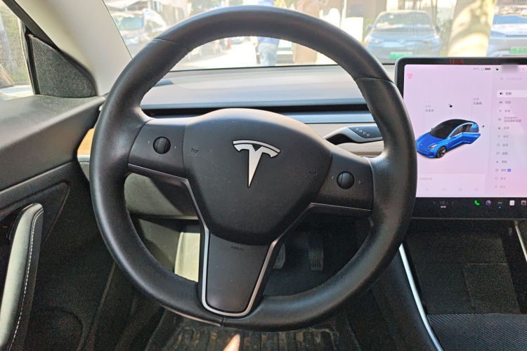 特斯拉 Model 3 2020款 标准续航后驱升级版中控内饰13