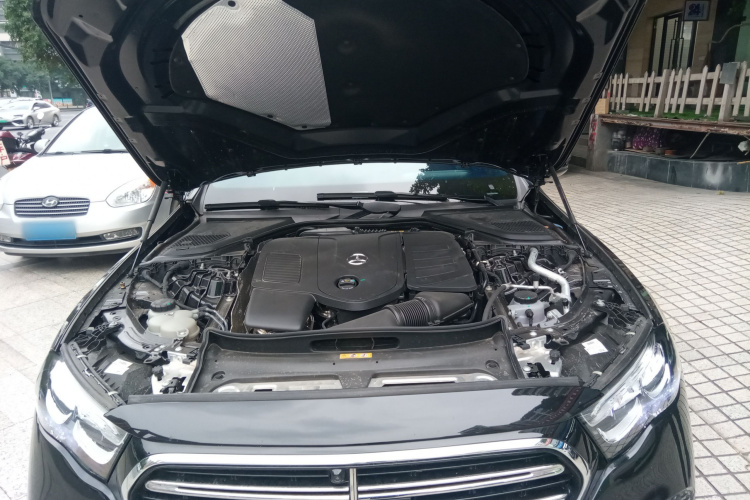 奔驰E级 2025款 E 300 L 时尚型局部细节24