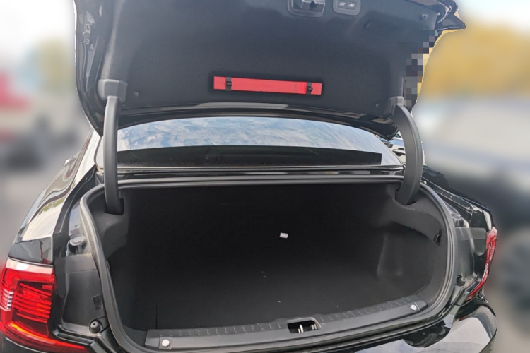 沃尔沃S90 2025款 B5 智远豪华版中控内饰23