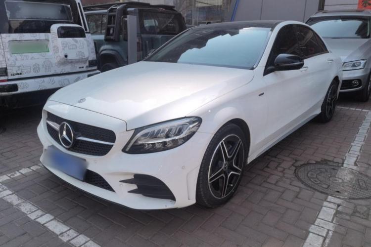 奔驰C级 2021款 C 260 L 运动星耀臻藏版车身外观1