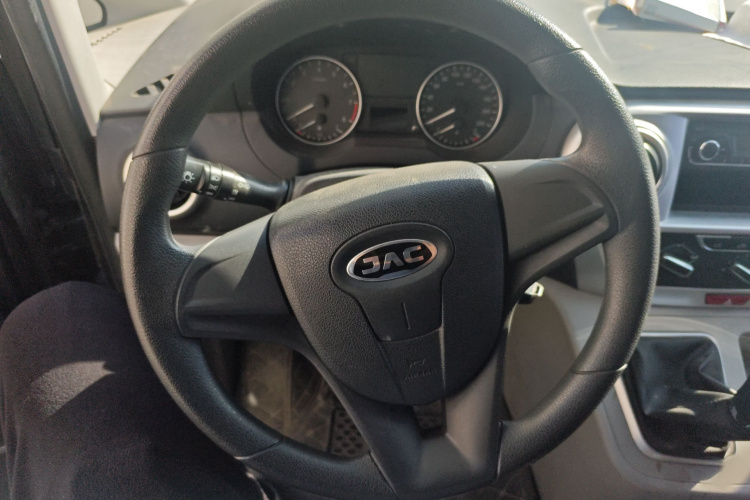 江淮瑞风 瑞风M3 2019款 创客版 1.8L 豪华型局部细节13