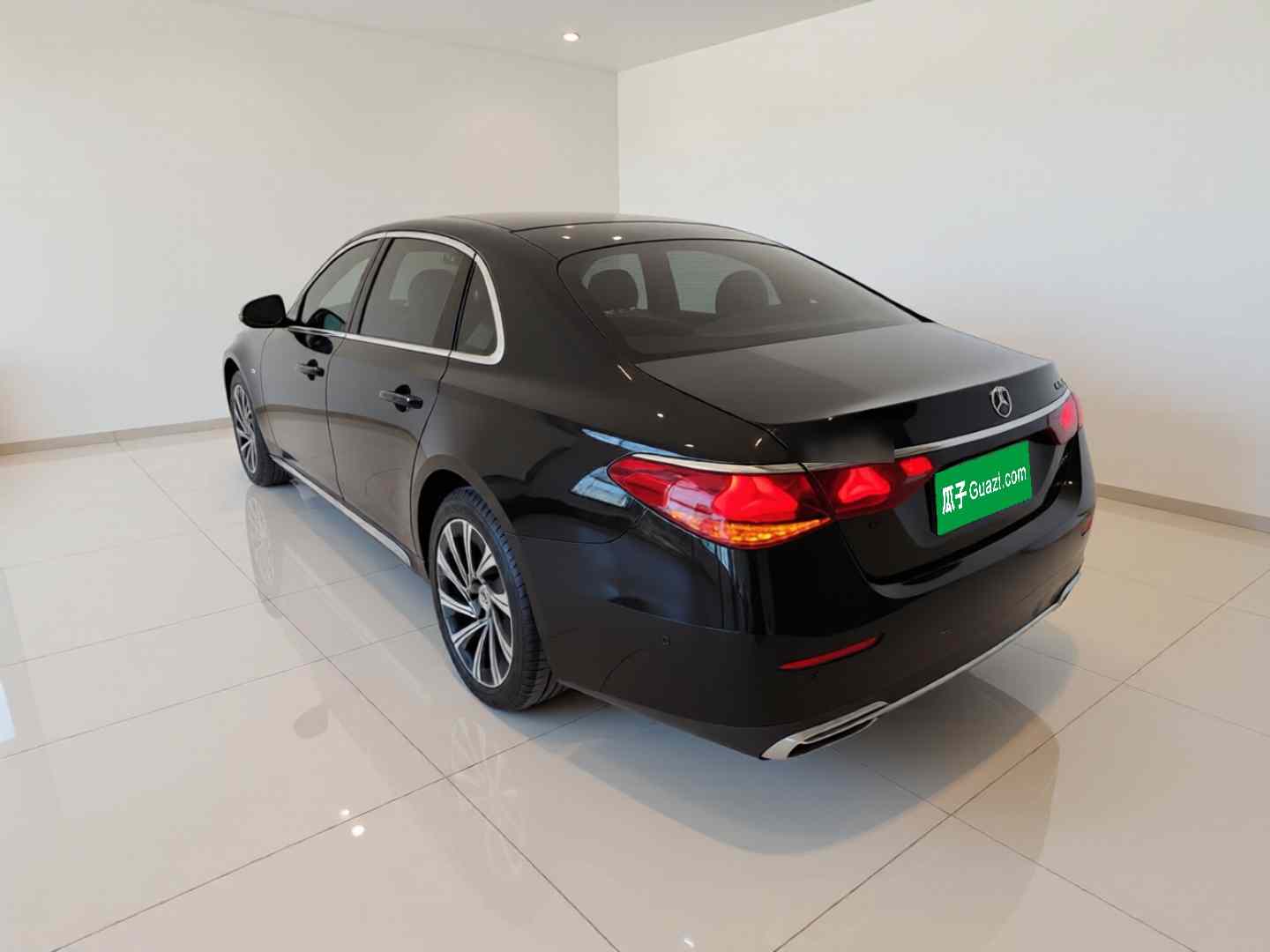 奔驰E级 2024款 E 300 L 豪华型(3)