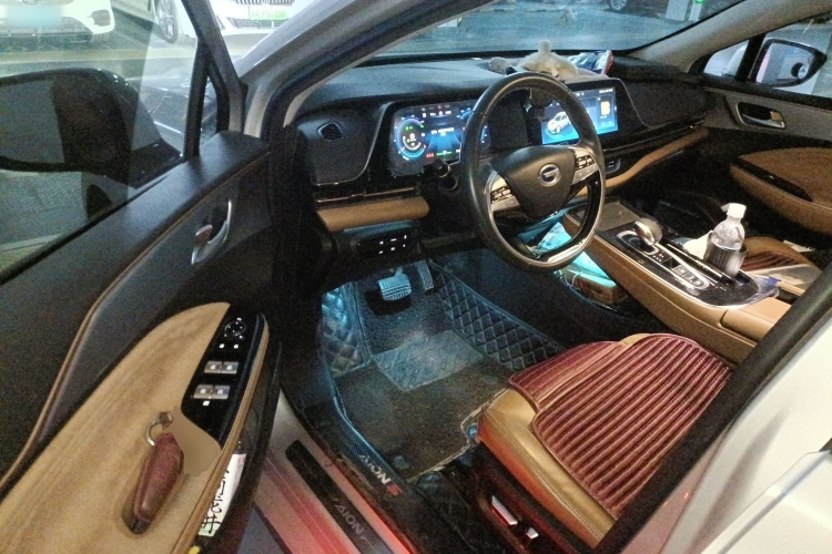埃安 AION S 2019款 魅Max 630中控内饰20