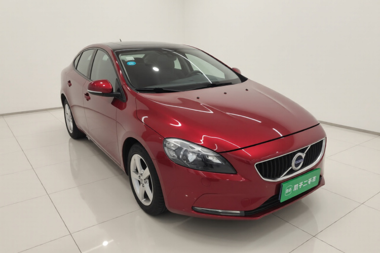 沃尔沃V40 2017款 T3 智尚版车身外观3