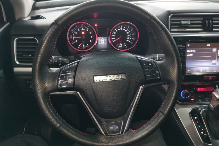 哈弗H6 2017款 蓝标 运动版 1.5T 自动两驱豪华型中控内饰13