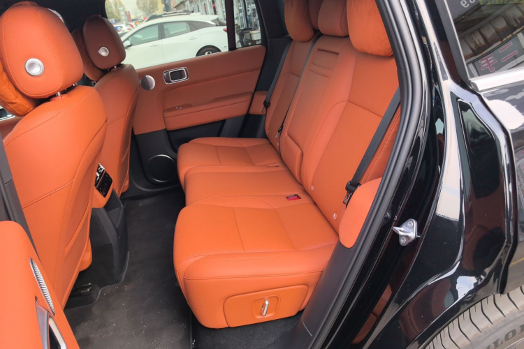 理想汽车 理想L6 2025款 Pro 智能焕新版中控内饰21