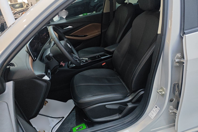 别克 威朗 2022款 Pro 533T 乐享版中控内饰19